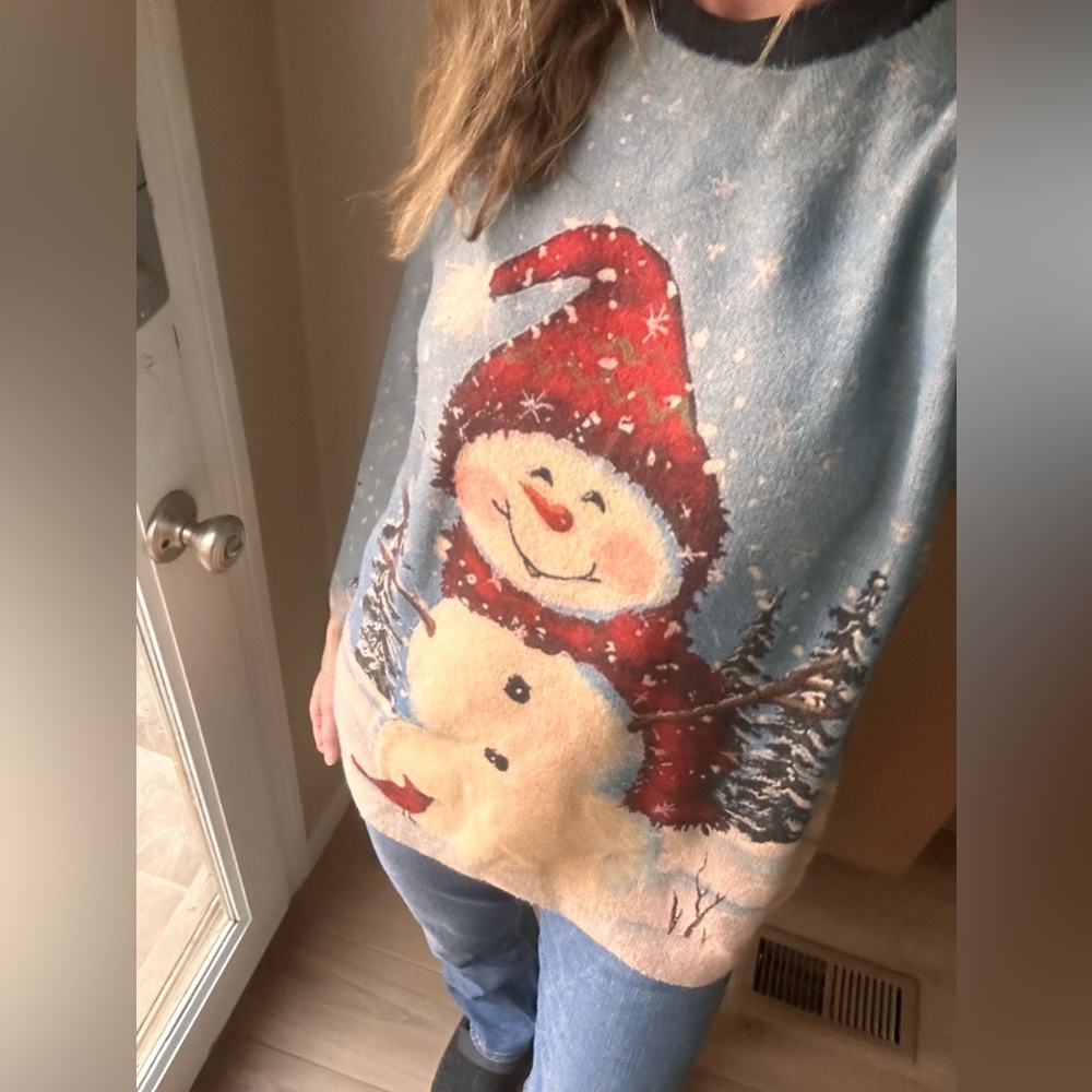 Snowman Holiday Christmas sweater red cardinal very soft Extra Large